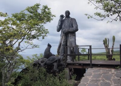 Darwin Statue