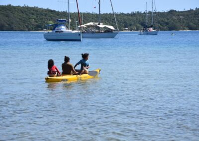 kids on kayak